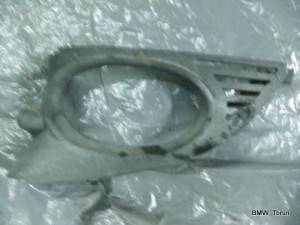 RAMKA KRATKA HALOGENU LEWA CIVIC VII 01-05