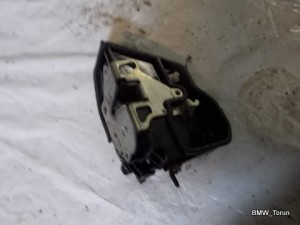 ZAMEK DRZWI LEWY PRZÓD E92 E93 F-VAT
