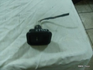 GNIAZDO ZAPALNICZKI COMPACT BMW E46 F-VAT