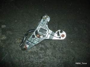 OPRAWKA WKŁAD LAMPY TYŁ LEWY AVENSIS II T25