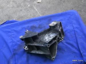 ŁAPA UCHWYT SILNIKA 2.0HDI FVAT JUMPER BOXER 02-06