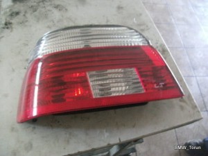 LAMPA TYLNA LEWA TYŁ BMW E39 SEDAN LIFT
