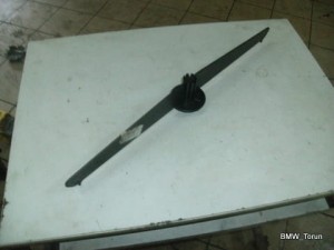 MOCOWANIE UCHWYT BAGAŻNIKA BMW E39