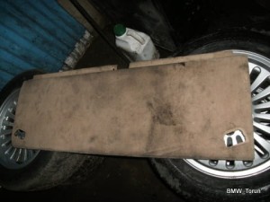 WYKŁADZINA DYWAN BAGAŻNIKA PRAWA KOMBI BMW E39