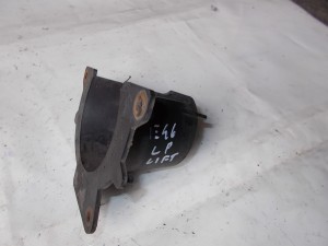 ZAŚLEPKA HALOGENU ZDERZAKA PRZÓD LIFT SEDAN E46 FV