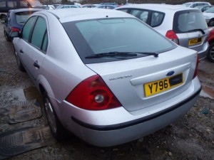 LISTWA KLAPY TYŁ TYLNA GOŁA B5Y MONDEO MK3