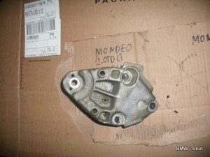 ŁAPA MOCOWANIE WSPORNIK 2.0 TDCI MONDEO MK3