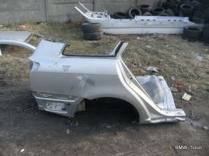 ĆWIARTKA PRÓG BŁOTNIK TYŁ PRAWA AVENSIS T25 KOMBI