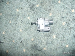 CZUJNIK STOP HAMULCA MONDEO MK3