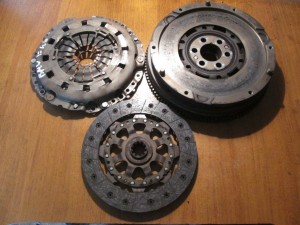 SPRZĘGŁO TARCZA + DOCISK 1.8 2.0 N42 BMW E46