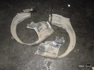 NADKOLE NADKOLA PRZÓD PRZEDNIE LEWE BMW E36