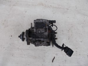 POMPA WTRYSKOWA 1.9TDI 90KM GOLF IV F-VAT