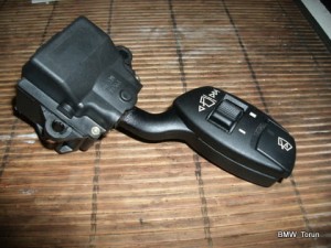 MANETKA PRZEŁĄCZNIK WYCIERACZEK BMW E60 E61