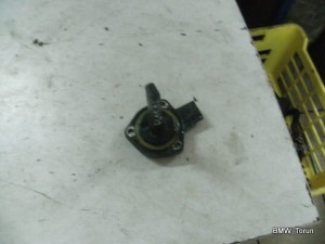 CZUJNIK POZIOMU OLEJU 2.5i 3.0i BMW E60 E61