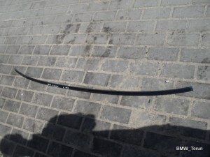 LISTWA DACHOWA PRAWA BMW E60 MYSTICBLAU F-VAT