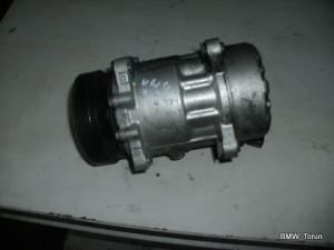 SPRĘŻARKA KLIMATYZACJI 2.3 V5 GOLF IV 97-04
