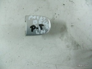 ZAŚLEPKA ZAMKA KLAMKI TYŁ PRAWA LA7W PASSAT B5 FL