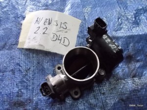 PRZEPUSTNICA 2.2 D4D AVENSIS II T25 F-VAT