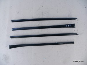 LISTWA LISTWY OZDOBNE BOCZKÓW BMW E39