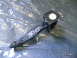 OGRANICZNIK DRZWI TYŁ PRAWY BMW E87