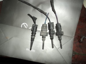CZUJNIK TEMPERATURY WTYCZKA GNIAZDO E39 ORYGINAŁ