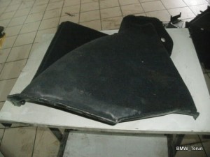 TAPICERKA BOCZEK BAGAŻNIKA TYŁ L BMW E36 KOMBI