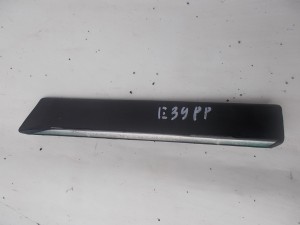 LISTWA BŁOTNIKA PRZÓD PRAWA CHROM E39 F-VAT