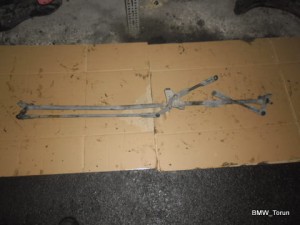 MEHANIZM WYCIERACZEK PEUGEOT 307