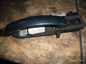 KLAMKA ZEWNĘTRZNA PRZÓD LEWA MONDEO MK3 E2