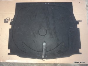 WYKŁADZINA DYWAN BAGAŻNIKA BMW E46 COUPE