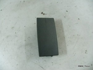 OSŁONA MASKOWNICA PLASTIK RAMKA PASSAT B5 FL