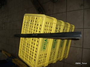 LISTWA ZDERZAKA TYŁ ŚRODKOWA MONDEO MK3 HB
