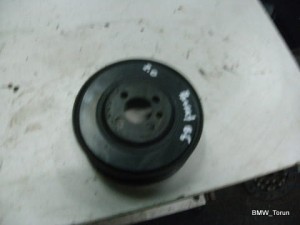 KOŁO PASOWE 2.0B PASSAT B5 FL