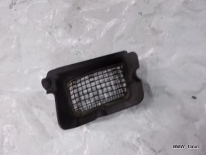 MASKOWNICA OSŁONA PRZÓD KRATKA P E90 E92 E93 F-VAT