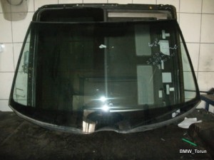 SZYBA PRZÓD PRZEDNIA CZOŁOWA SENSOR W210