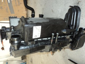 ZBIORNIK ZBIORNICZEK WYRÓWNAWCZY BMW E46 2.0D