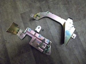 STELAŻ MOCOWANIE ZMIENIARKI BMW E39 KOMBI