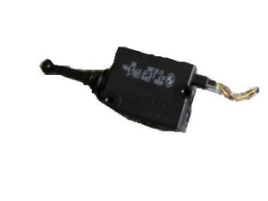 SIŁOWNIK ZAMKA KLAPY X5 E53 F-VAT