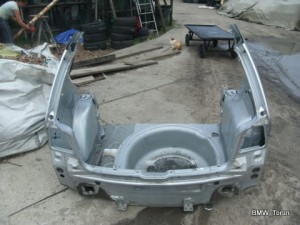 ĆWIARTKA PAS TYŁ TYLNY VW GOLF IV