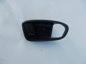 OSŁONA RAMKA KLAMKI PRZÓD PRAWA MONDEO MK4 F-VAT