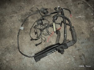 WIAZKA INSTALACJA SILNIKA BMW E36 1.8 TDS