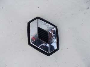 ZNACZEK ZDERZAKA PRZÓD MEGANE II F-V