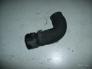WĄŻ KRÓCIEC RURA PRZEWÓD 2.3 V5 GOLF IV 97-04