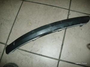 LISTWA ZDERZAKA PRZÓD LEWA MONDEO MK3 LIFT