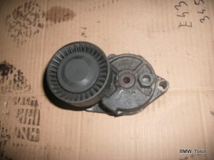 NAPINACZ ROLKA PASKA BMW E46 1.8 1.9