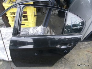 DRZWI TYŁ LEWE GOŁE F-VAT BLACKSAPHIRE E90