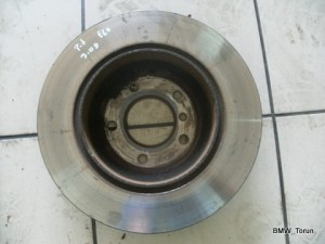 TARCZA HAMULCOWA TYŁ TYLNA BMW E60 E61