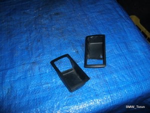OSŁONA MASKOWNICA KLAMKI TYŁ PRAWA MONDEO MK3