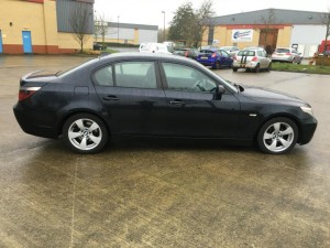 LISTWA NAKŁADKA NA PRÓG PRAW CARBONSCHWARZ E60 E61