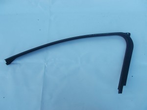 OSŁONA RAMKA DRZWI PRZÓD PRAWA MONDEO MK4 F-VAT
